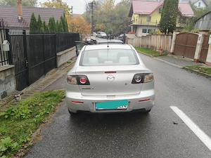 Mazda 3 2008 1,6 benzină 1500 Euro - imagine 3