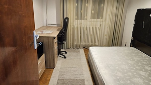 Proprietar închiriez apartament 3 camere 