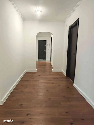închiriez apartament cu 4 camere pentru activități digitale  - imagine 4