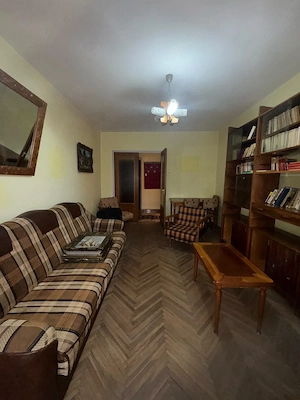 Vand apartament 3 camere decomandate - imagine 2