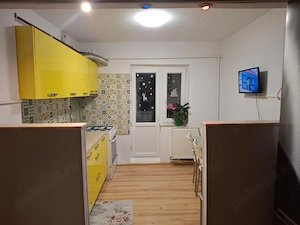 Vând apartament 2 camere decomandat - Rovine, Craiova - imagine 2