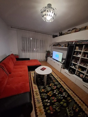 Vând apartament 2 camere decomandat - Rovine, Craiova - imagine 3