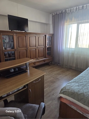 Apartament cu 3 camere complet decomandat situat in Iscroni (Hunedoara) - imagine 5