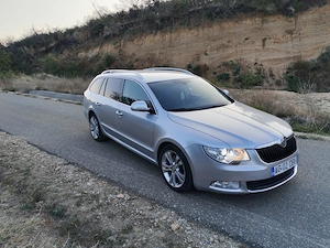 Skoda superb 2.0 diesel - imagine 3