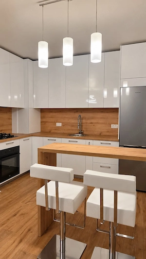 De închiriat | Ap. 2 camere, prima chirie dupa renovare, 78 mp, Zona Mureș- Parcare inclusă - imagine 3