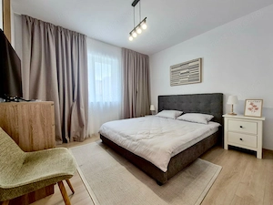 Lux 2 Camere Decomandat Bloc Nou Centrală Proprie Curte Privată 40 MP Zona Braytim  - imagine 2