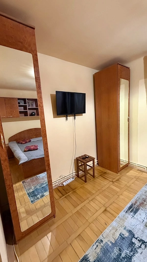 Proprietar - inchiriez apartament Complex - imagine 2