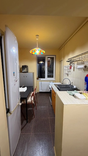Proprietar - inchiriez apartament Complex - imagine 8