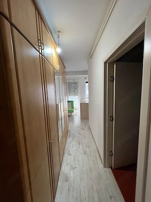 Garsoniera de închiriat, direct proprietar - Complet mobilata și utilata dormitor separat. - imagine 9