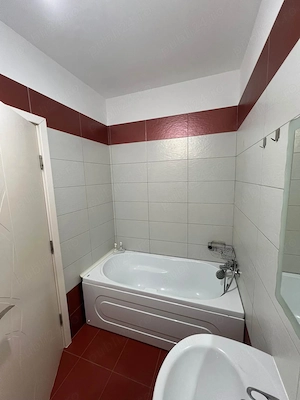 Garsoniera de închiriat, direct proprietar - Complet mobilata și utilata dormitor separat. - imagine 5