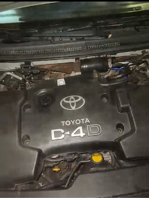 Toyota D4D T25 2.0 D - imagine 5