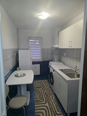 Inchiriez apartament ultracentral cu 2 camere, decomandat - imagine 5