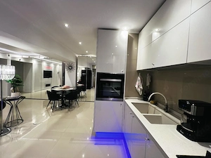 Apartament Premium Central |Crangasi | Design exclusivist | Renovat integral |  - imagine 8