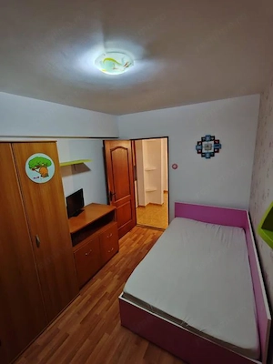 APARTAMENT 3 CAMERE CENTRAL MIOVENI - imagine 5