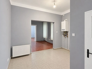 Apartament 2 camere Central de vanzare - imagine 8