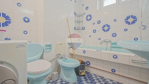 Apartament cu 3 camere de închiriat în zona Blumana - imagine 13