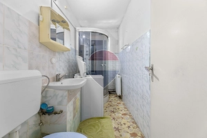Apartament cu 3 camere de vânzare - zona Aurel Vlaicu - imagine 8