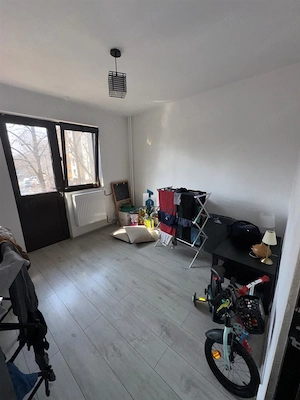 Apartament 4 camere CF2 Semidecomandat Resita - imagine 7