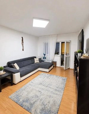 Vanzare Apartament 3 Camere Semidecomandat Berceni - imagine 2
