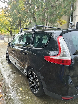 Se dezmembreaza Renault Grand Scenic 2012 - imagine 3