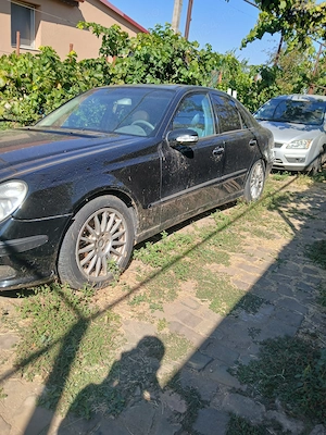 Vând Mercedes Benz, E-class 2.7CDI - imagine 2