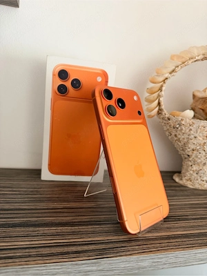 Iphone 17 Pro Orange