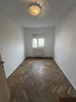 Vând apartament 4 camere zona Dacia - imagine 6
