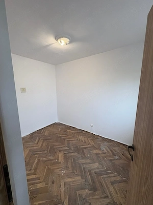 Vând apartament 4 camere zona Dacia - imagine 5