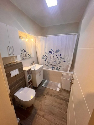 Inchiriez apartament cu 2 camere, Dumbravita - imagine 5