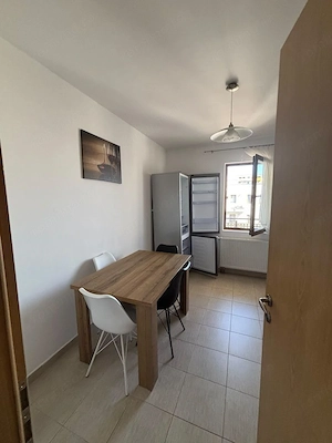 Apartament de inchiriat - imagine 2