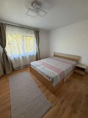 Inchiriez apartament 2 camere decomandat, 60mp, zona Otopeni, 580euro - imagine 4