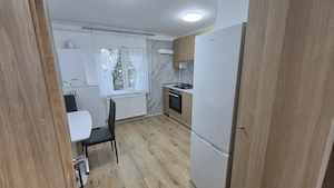 Inchiriez apartament 2 camere decomandat, 60mp, zona Otopeni, 580euro - imagine 5