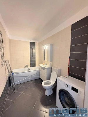 Inchiriere apartament 3 camere tip Penthouse zona Tudor cu garaj - imagine 8