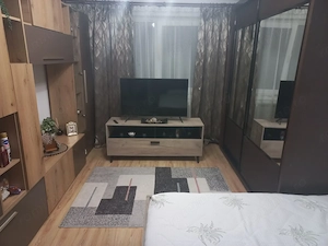 Vânzare apartament 3 camere - imagine 3