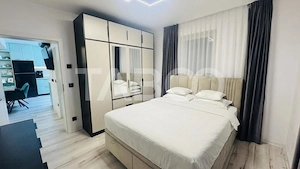 Apartament modern 3 camere de vanzare mobilat utilat 2 locuri parcare - imagine 5