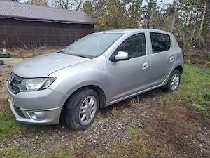 Sandero 0.9tce GPL