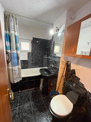 Apartament 2 camere, semidecomandat, Brazda, zona scolii 23 - imagine 5