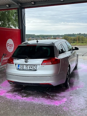 Opel Insignia sport tourer A 2.0 - imagine 5