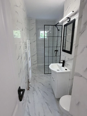 Apartament 2 camere-Banat,Pitesti-Renovat complet  - imagine 3