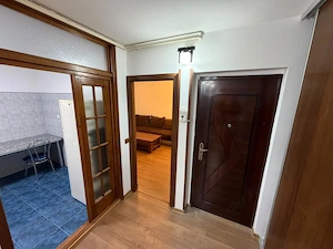 Apartament 3 camere decomandat – complet mobilat, zonă centrală! - imagine 11