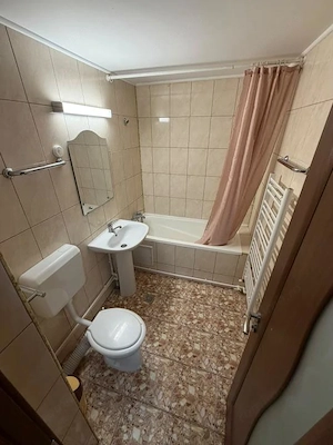 Apartament 3 camere decomandat – complet mobilat, zonă centrală! - imagine 3