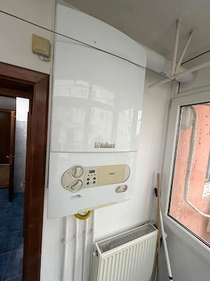 Apartament 3 camere decomandat – complet mobilat, zonă centrală! - imagine 13