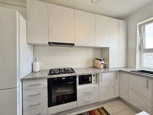 apartament 2 camere, direct proprietar, Tractorul, loc de parcare inclus - imagine 5