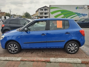 Skoda Fabia benzina 12  - imagine 4