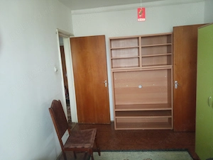 Inchiriez ap. 3 camere, utilat, renovat, mobilat, loc parcare, metrou 500m, supraveghere video - imagine 4