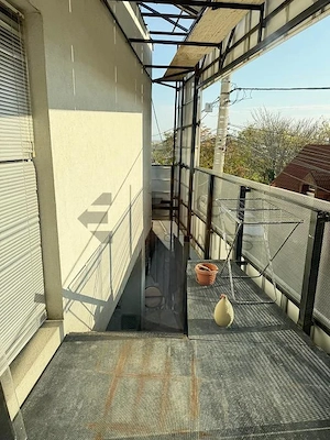 Casa de vanzare cu etaj I zona Nymphaea I 162mp - imagine 12