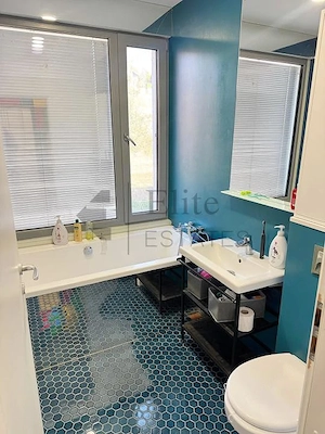 Casa de vanzare cu etaj I zona Nymphaea I 162mp - imagine 17
