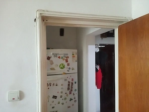 Inchiriez ap. 3 camere, utilat, renovat, mobilat, loc parcare, metrou 500m, supraveghere video - imagine 3