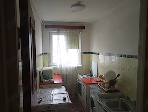 Inchiriez ap. 3 camere, utilat, renovat, mobilat, loc parcare, metrou 500m, supraveghere video - imagine 9