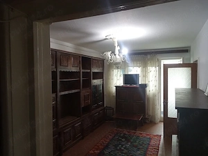 Inchiriez ap. 3 camere, utilat, renovat, mobilat, loc parcare, metrou 500m, supraveghere video - imagine 7